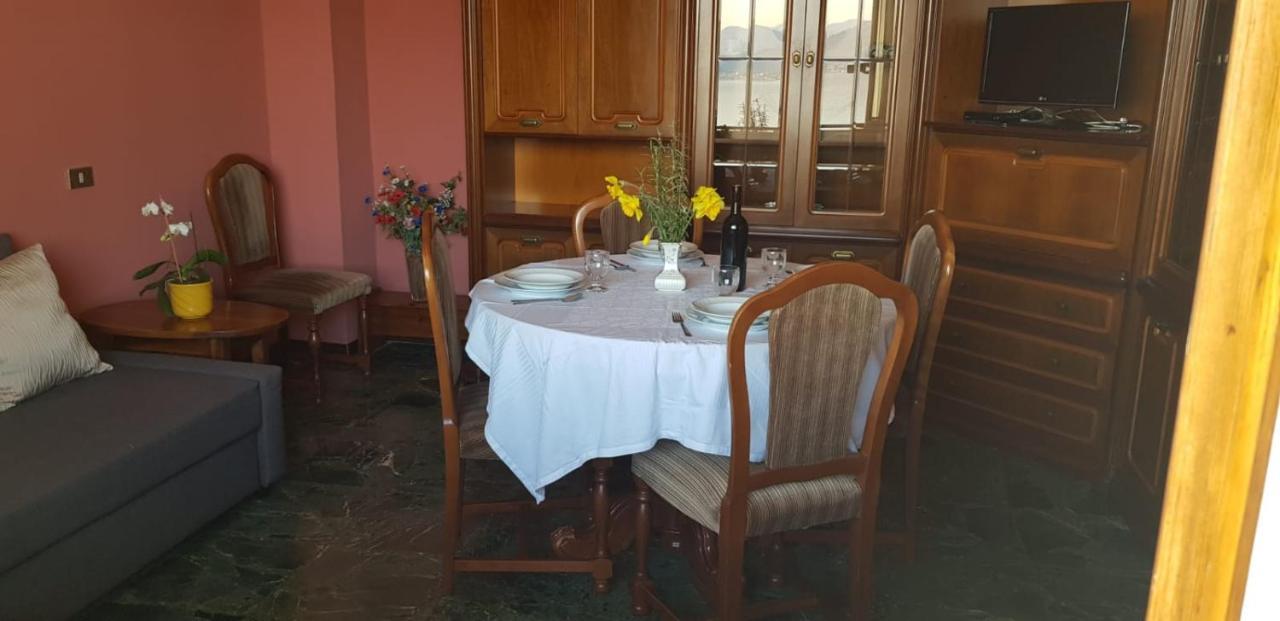Casa Ai Castelli Lejlighed Cannobio Eksteriør billede